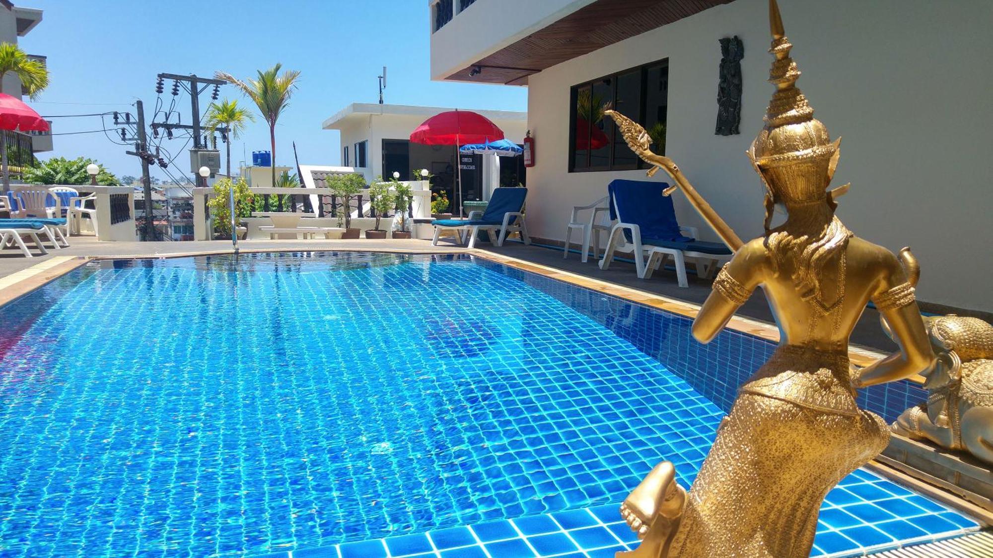 Blue Sky Residence Patong Exterior foto